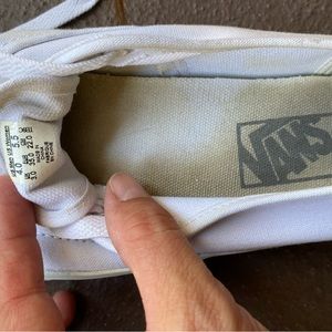 VANS Authentic White Lace Up